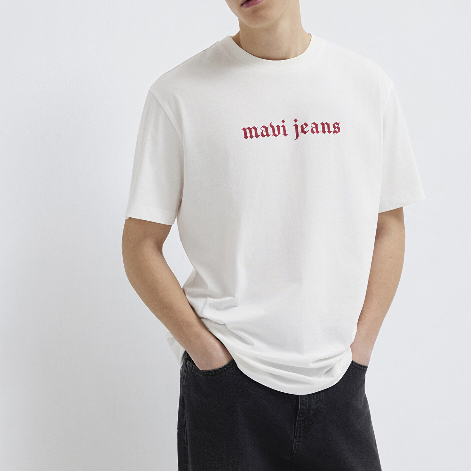 Mavi Mavi Jeans Baskılı Ekru Tişört Loose Fit / Bol Rahat Kesim 0613201-70057