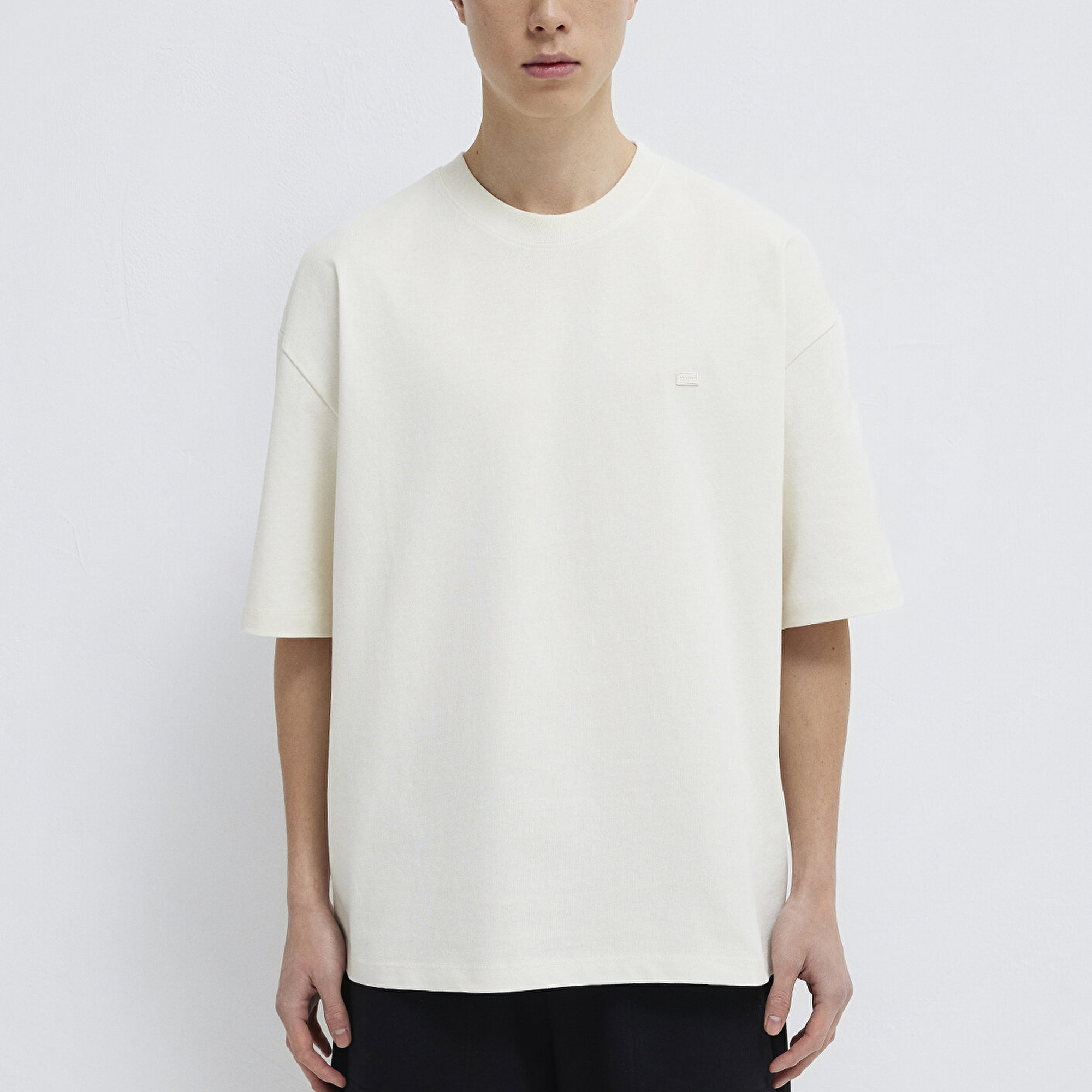 Mavi Silikon Logo Baskılı Ekru Basic Tişört Oversize / Geniş Kesim 0613188-71610