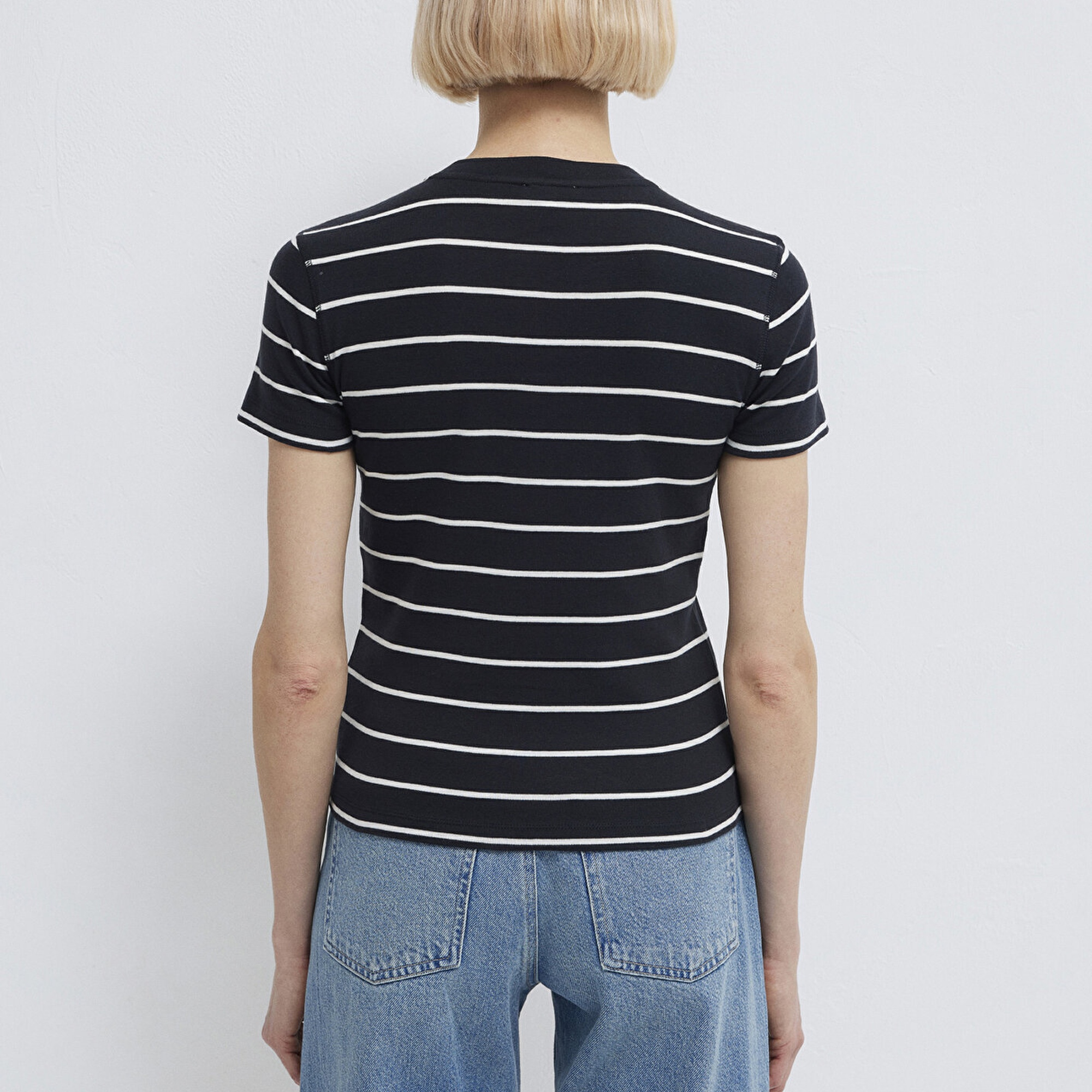 Mavi Lacivert Tişört Fitted / Vücuda Oturan Kesim 1613713-90696