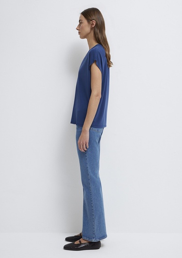  Mavi Lux Touch (TENCEL™) V Yaka Lacivert Modal Tişört Regular Fit / Normal Kesim 1612250-70491