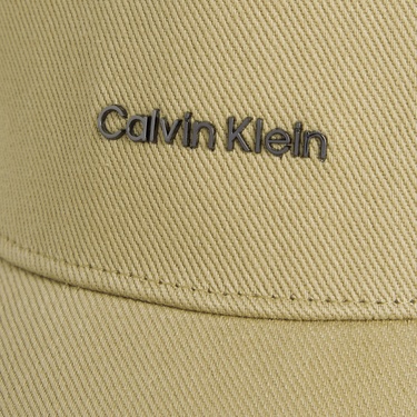  Calvin Klein Erkek Bej Şapka
