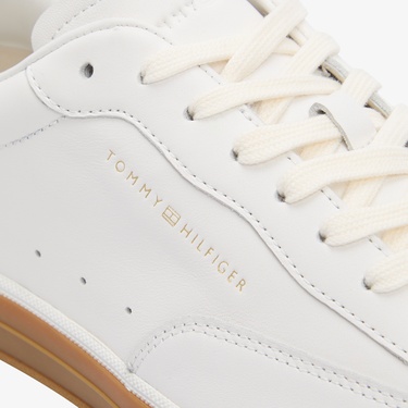  Tommy Hilfiger Lo Lux Erkek Beyaz Sneaker