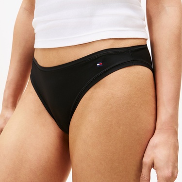  Tommy Hilfiger Micro Essentials Kadın Siyah Külot