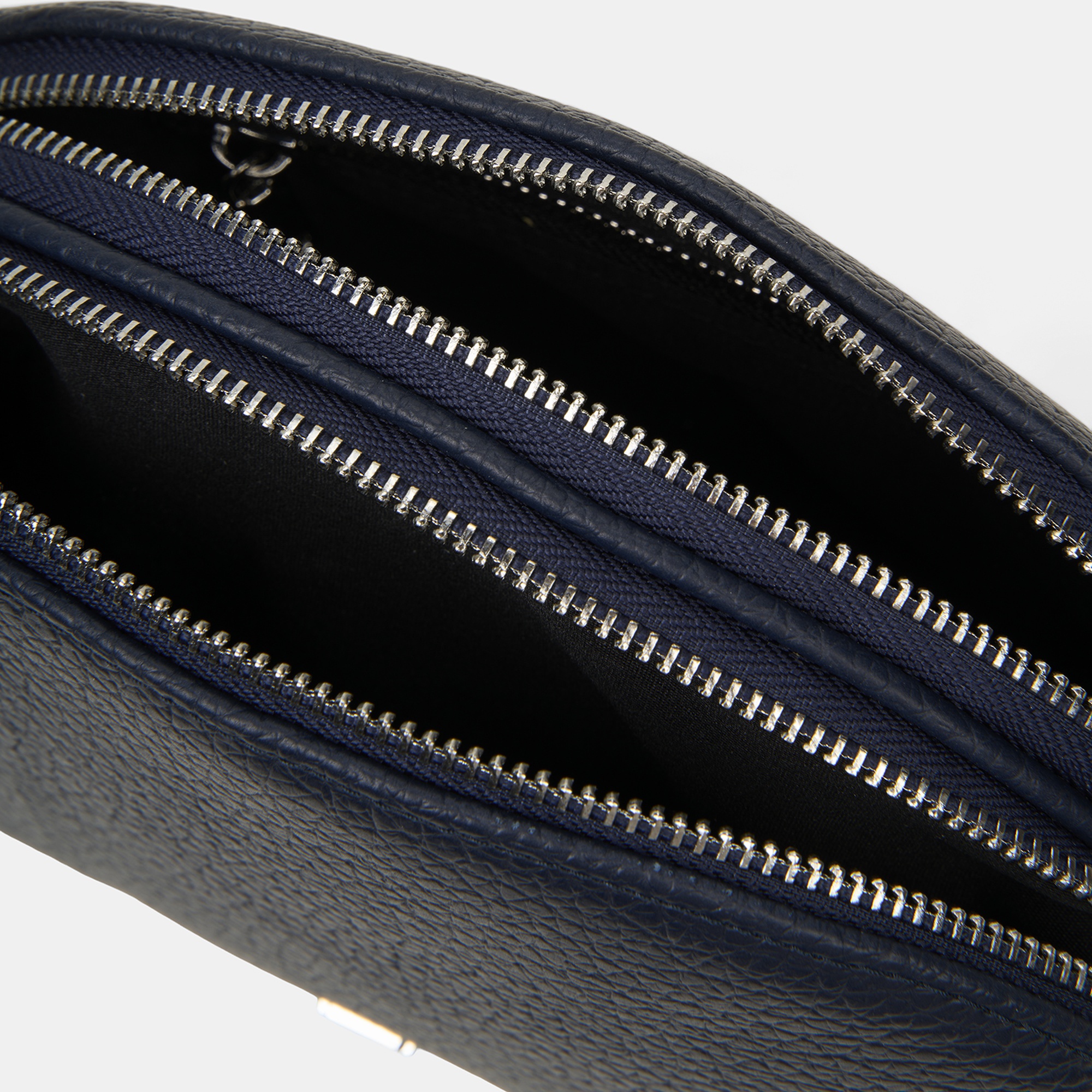 Kadın Lacivert Ayarlanabilir Askılı Postacı Çantası