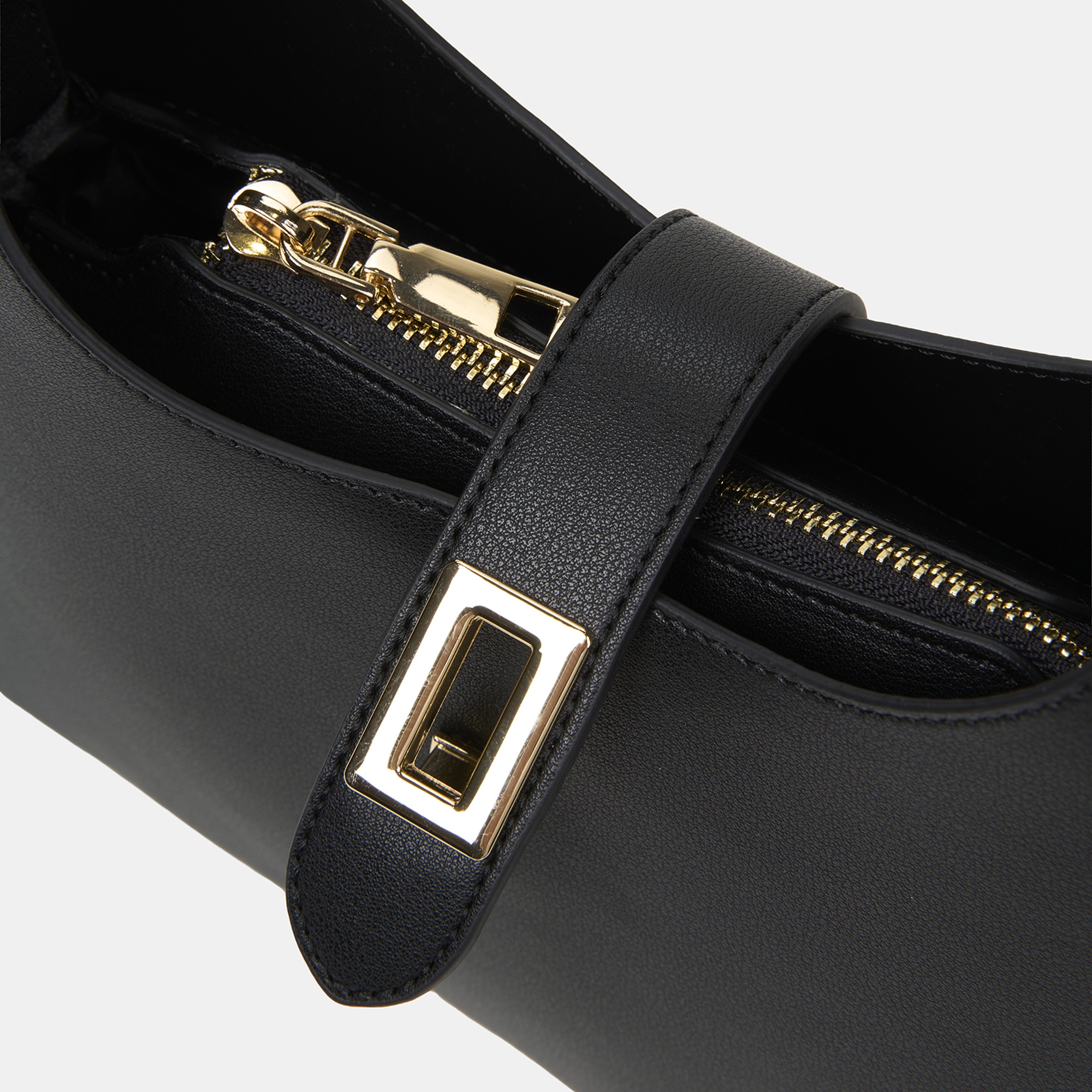 Kadın Siyah Gold Kilit Detaylı Omuz Çantası