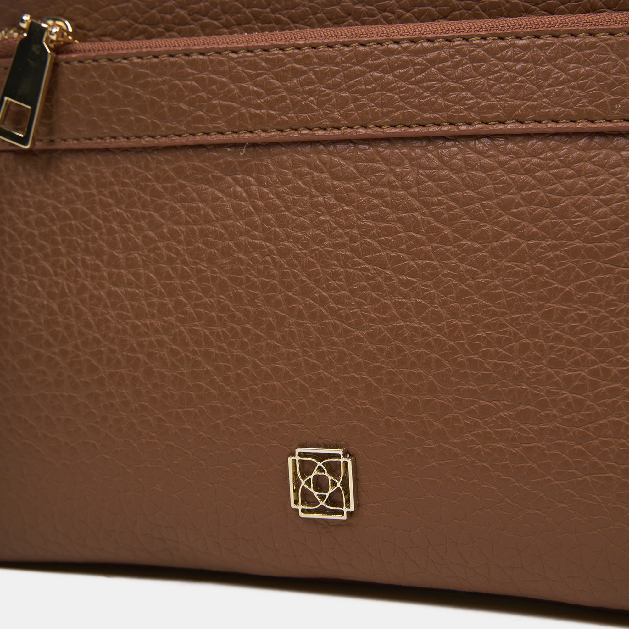 Kadın Taba Dokulu Fermuar Detaylı Postacı Çantası