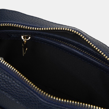  Kadın Lacivert Gold Detaylı Postacı Çantası