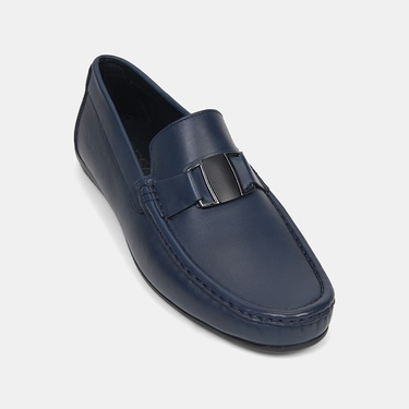  Erkek Lacivert Metal Detaylı Deri Loafer