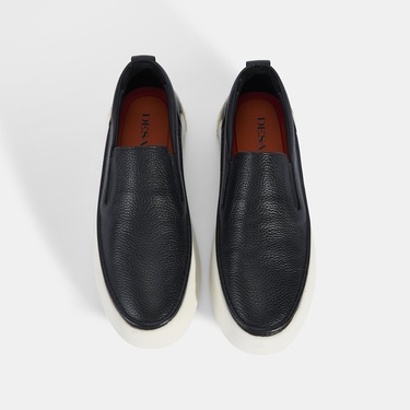  Erkek Siyah Slip-On Deri Loafer