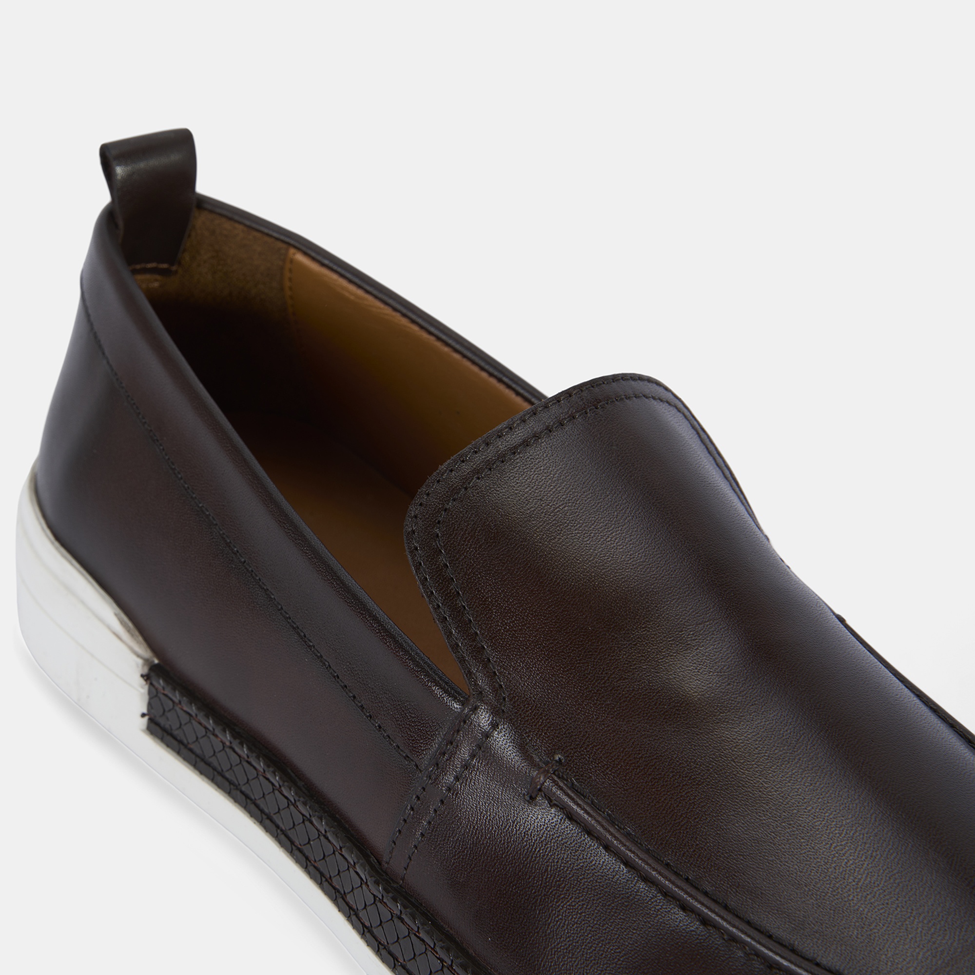 Erkek Kahve Spor Beyaz Tabanlı Deri Loafer