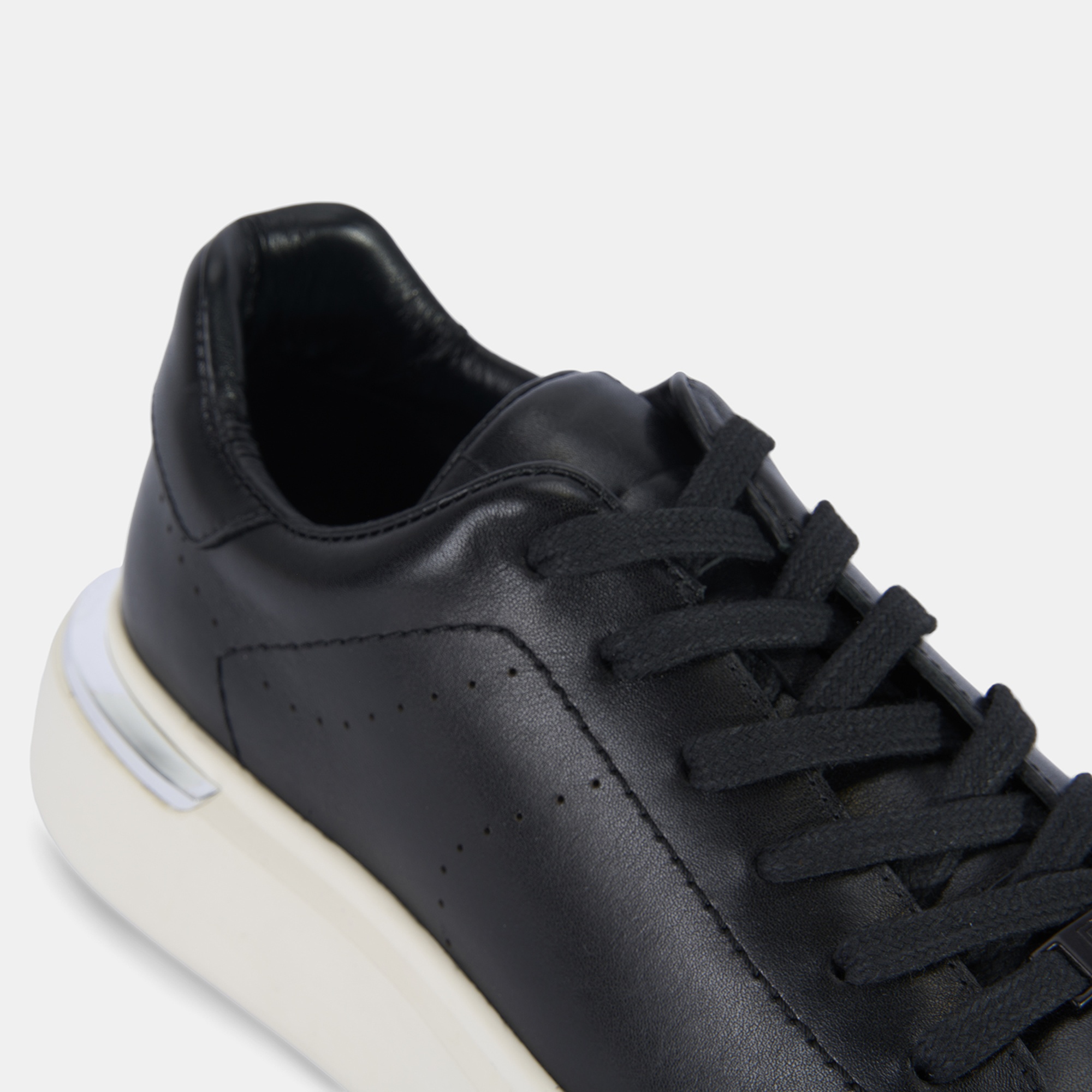 Erkek Siyah DesaComfort Kalın Tabanlı Deri Sneaker