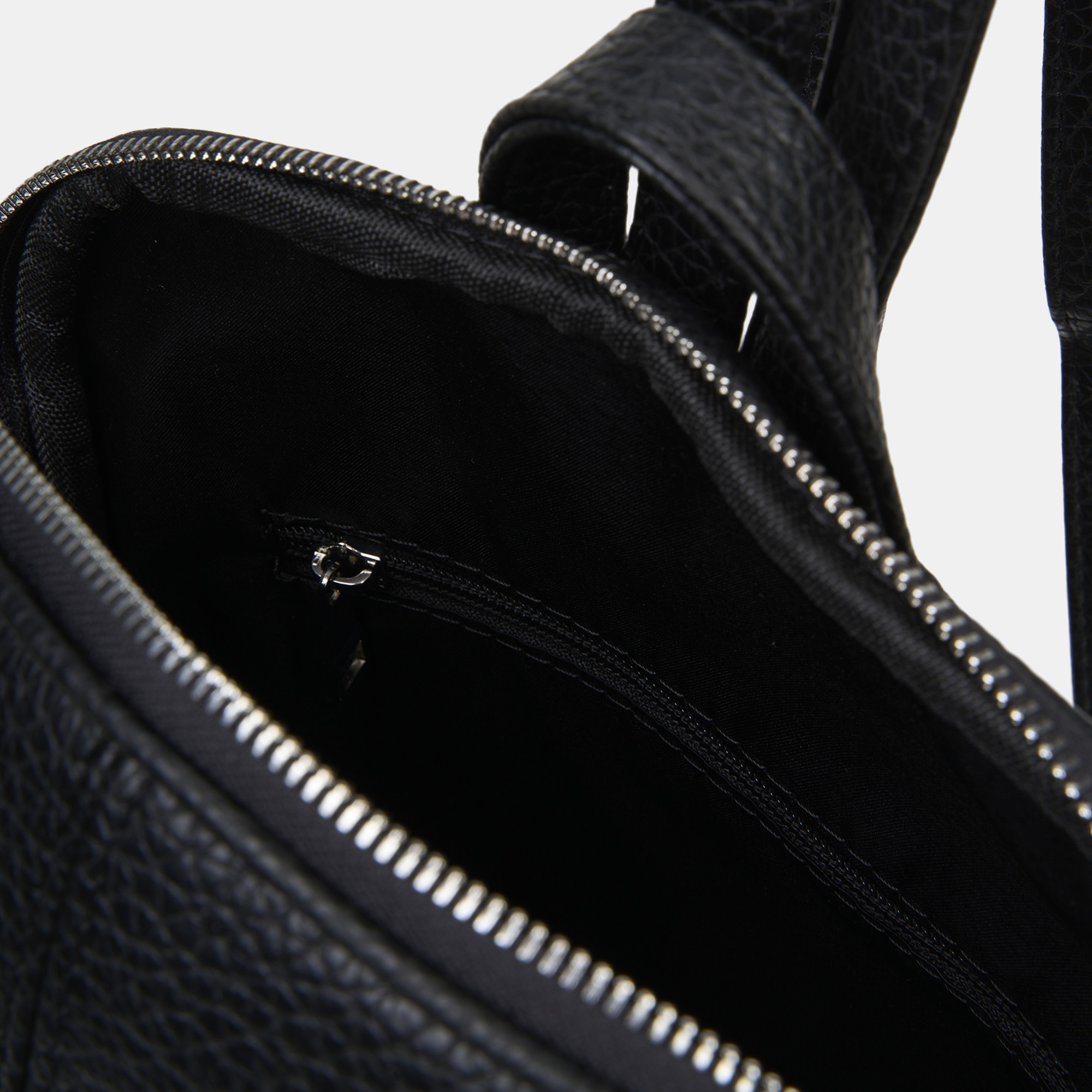 Kadın Siyah Sırt Çantası