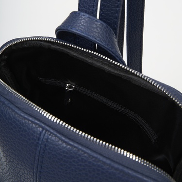  Kadın Lacivert Sırt Çantası