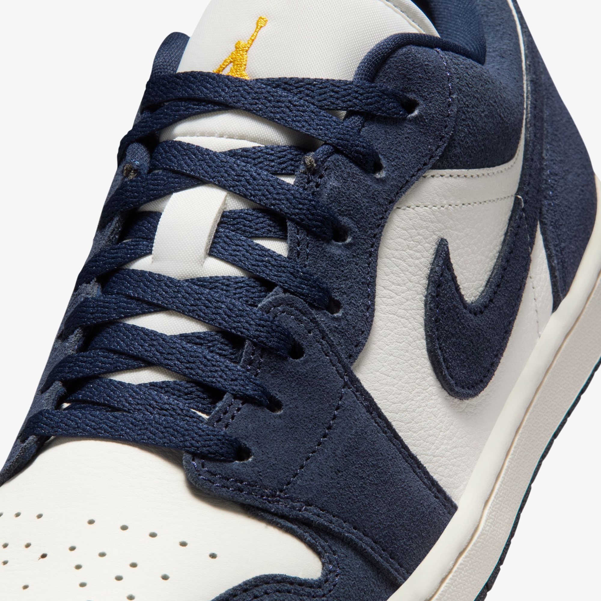 Jordan Air 1 Low SE Erkek Lacivert Spor Ayakkabı