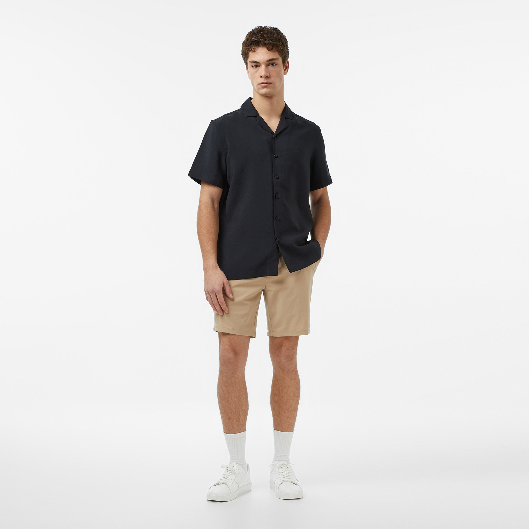 Nautica Erkek Siyah Regular Fit Kısa Kollu Gömlek