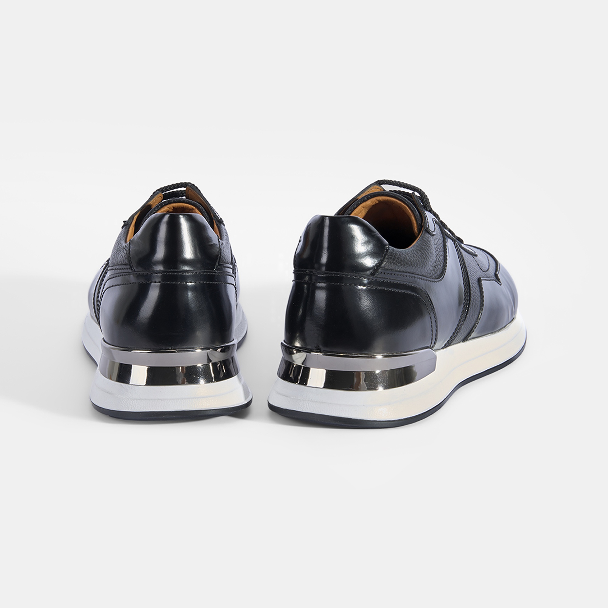 Erkek Siyah Metal Detaylı Deri Spor Ayakkabı