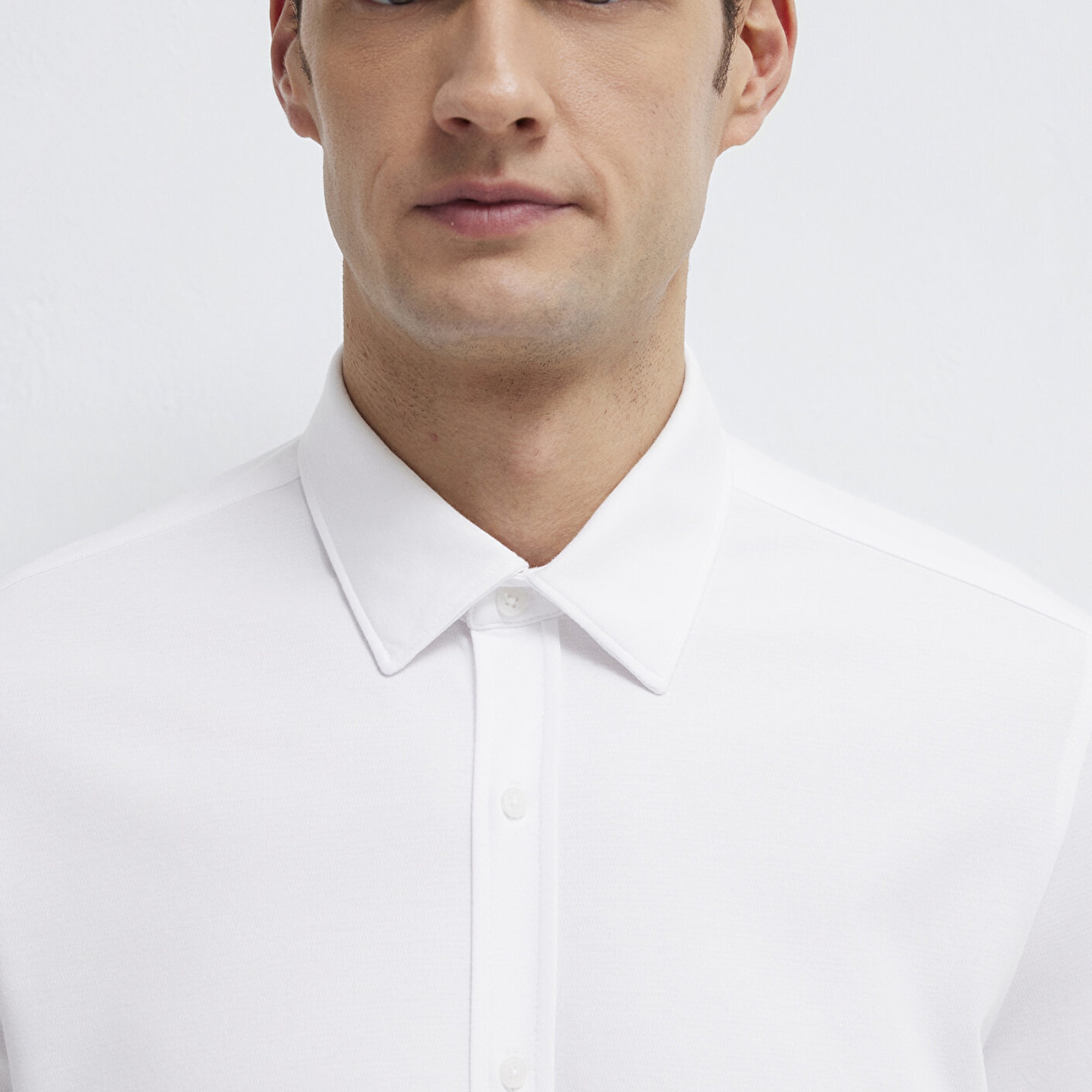 Mavi Hafif ve Esnek Beyaz Travel Gömlek Regular Fit / Normal Kesim 0212058-620