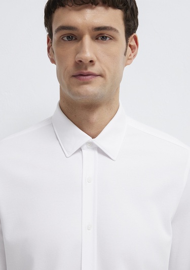  Mavi Hafif ve Esnek Beyaz Travel Gömlek Regular Fit / Normal Kesim 0212058-620