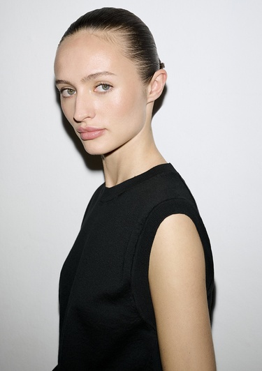  Mavi Bisiklet Yaka Siyah Triko Süveter Slim Fit / Dar Kesim 1710866-900