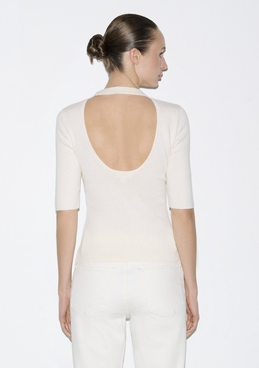  Mavi Sırt Detaylı Ekru Kazak Fitted / Vücuda Oturan Kesim 1710862-70051