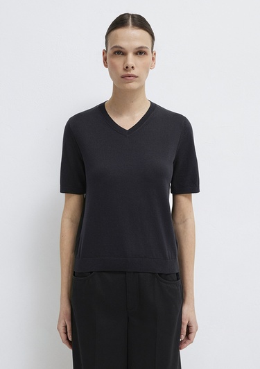  Mavi V-Yaka Siyah Kazak Regular Fit / Normal Kesim 1710868-900