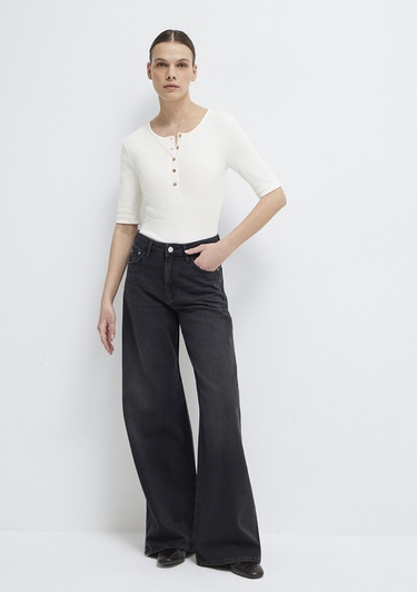  Mavi Düğme Detaylı Ekru Tişört Fitted / Vücuda Oturan Kesim 1613852-70051