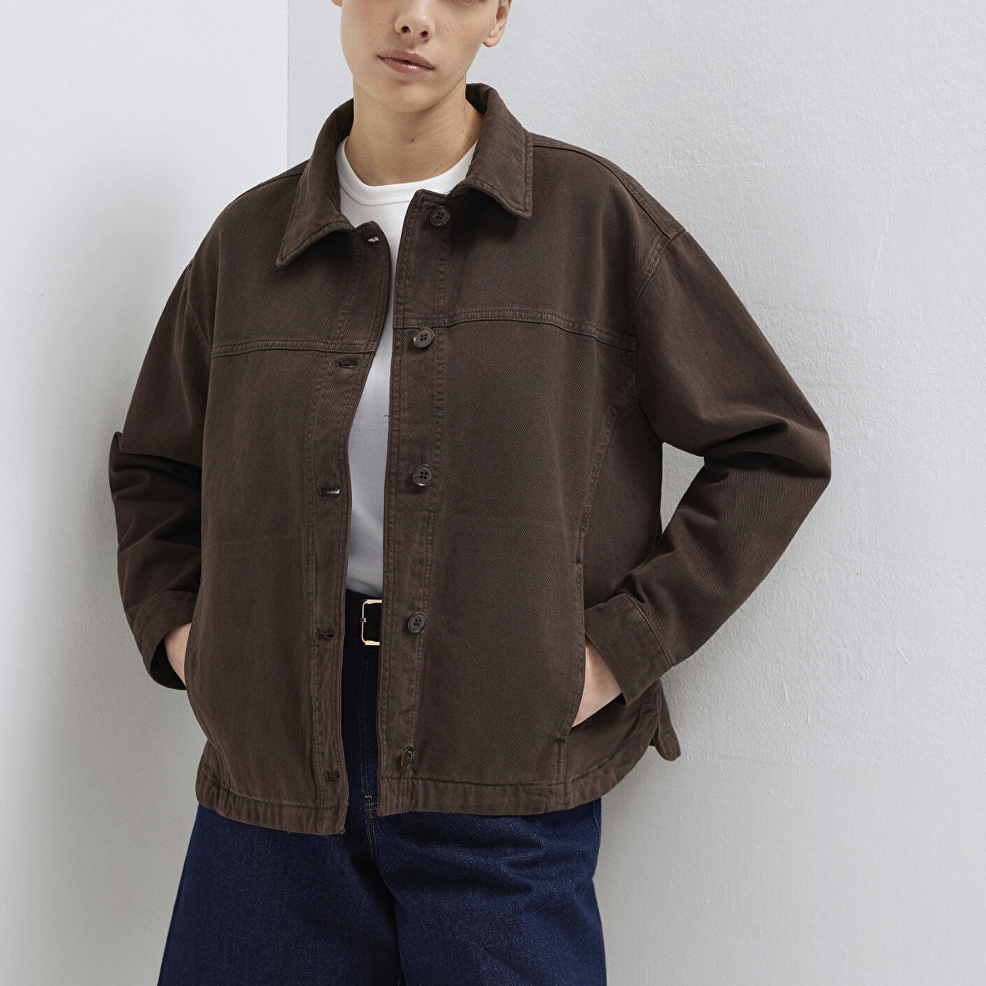 Mavi Cep Detaylı Kahverengi Gömlek  1211424-71603