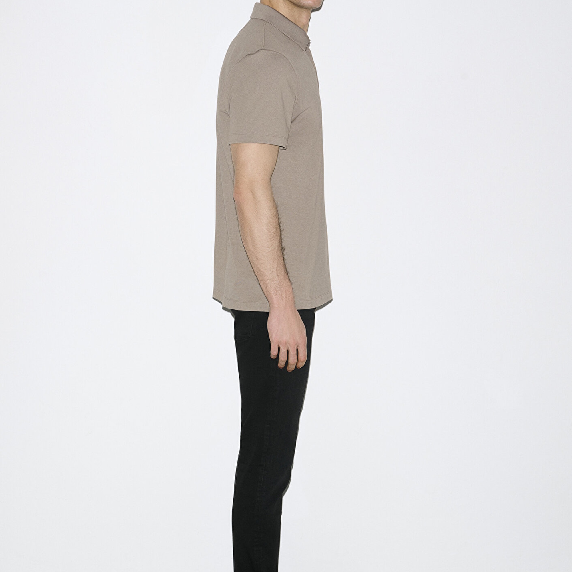 Mavi Hafif ve Esnek Kahverengi Travel Polo Tişört Regular Fit / Normal Kesim 0613225-70352