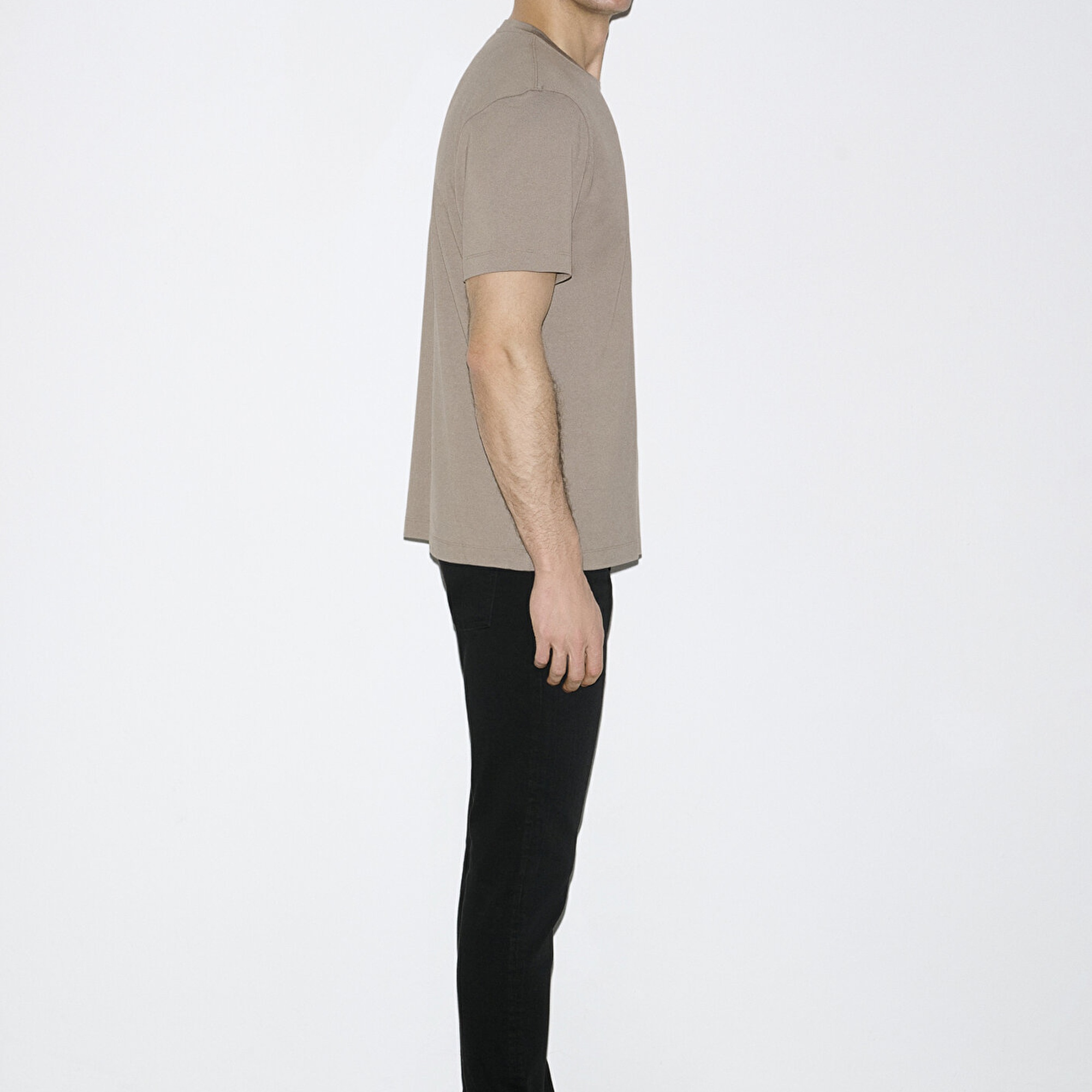 Mavi Hafif ve Esnek Kahverengi Travel Tişört Regular Fit / Normal Kesim 0613224-70352