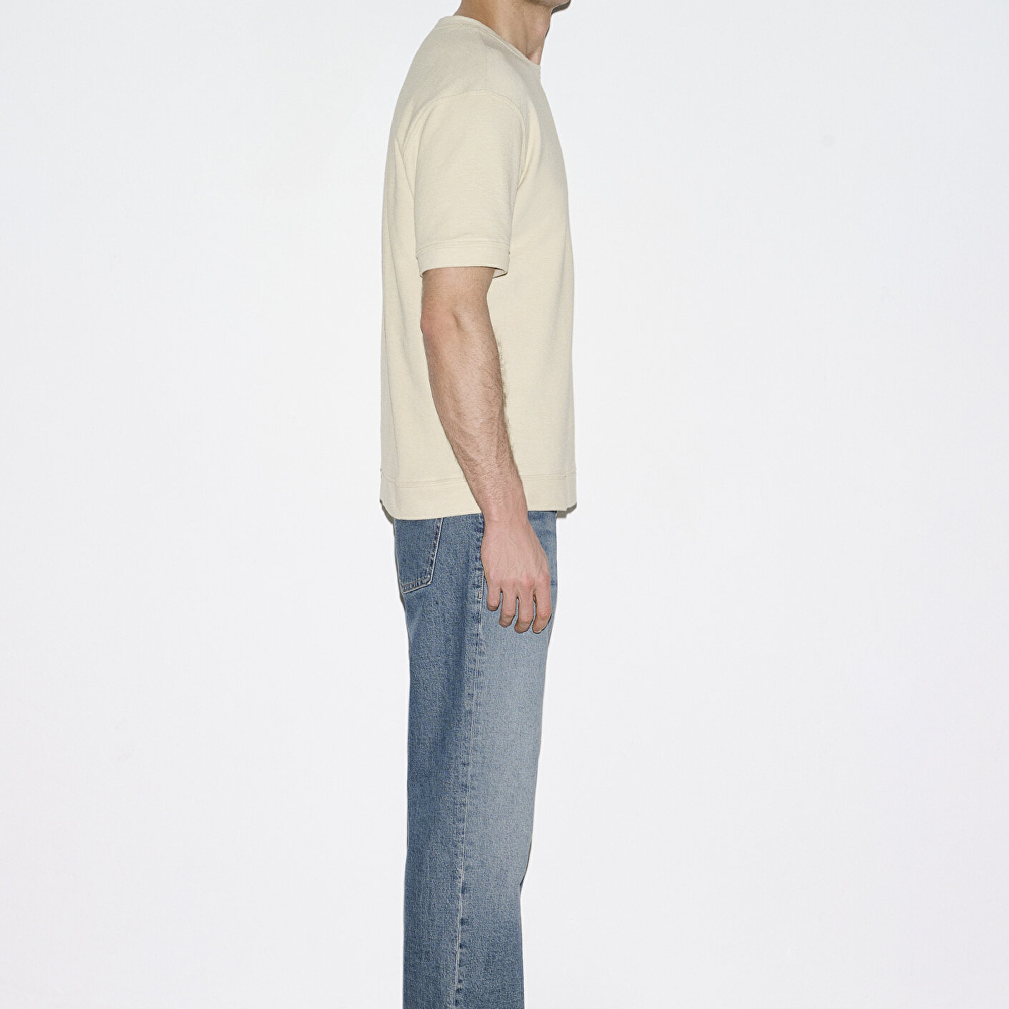 Mavi Bisiklet Yaka Bej Tişört Loose Fit / Bol Rahat Kesim 0613161-70325