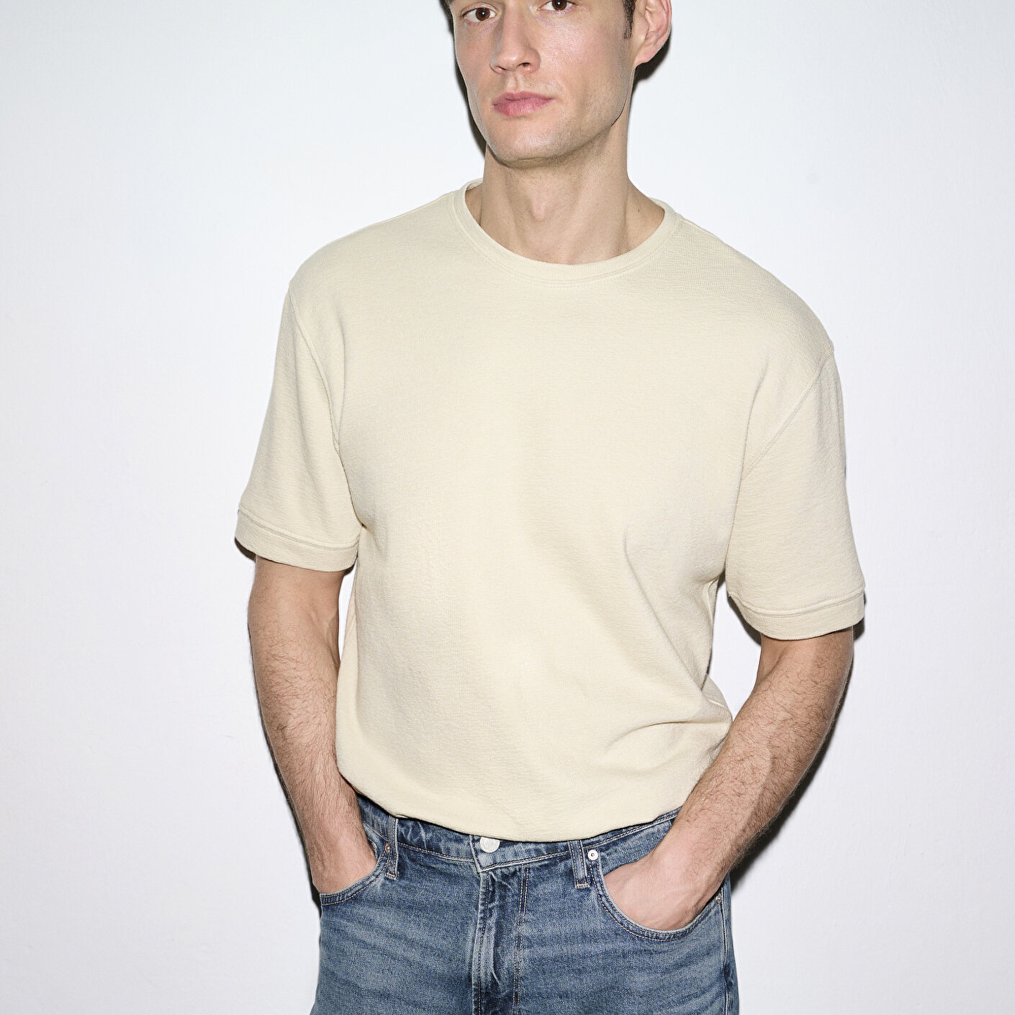 Mavi Bisiklet Yaka Bej Tişört Loose Fit / Bol Rahat Kesim 0613161-70325