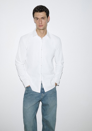  Mavi Hafif ve Esnek Beyaz Travel Gömlek Regular Fit / Normal Kesim 0211812-620