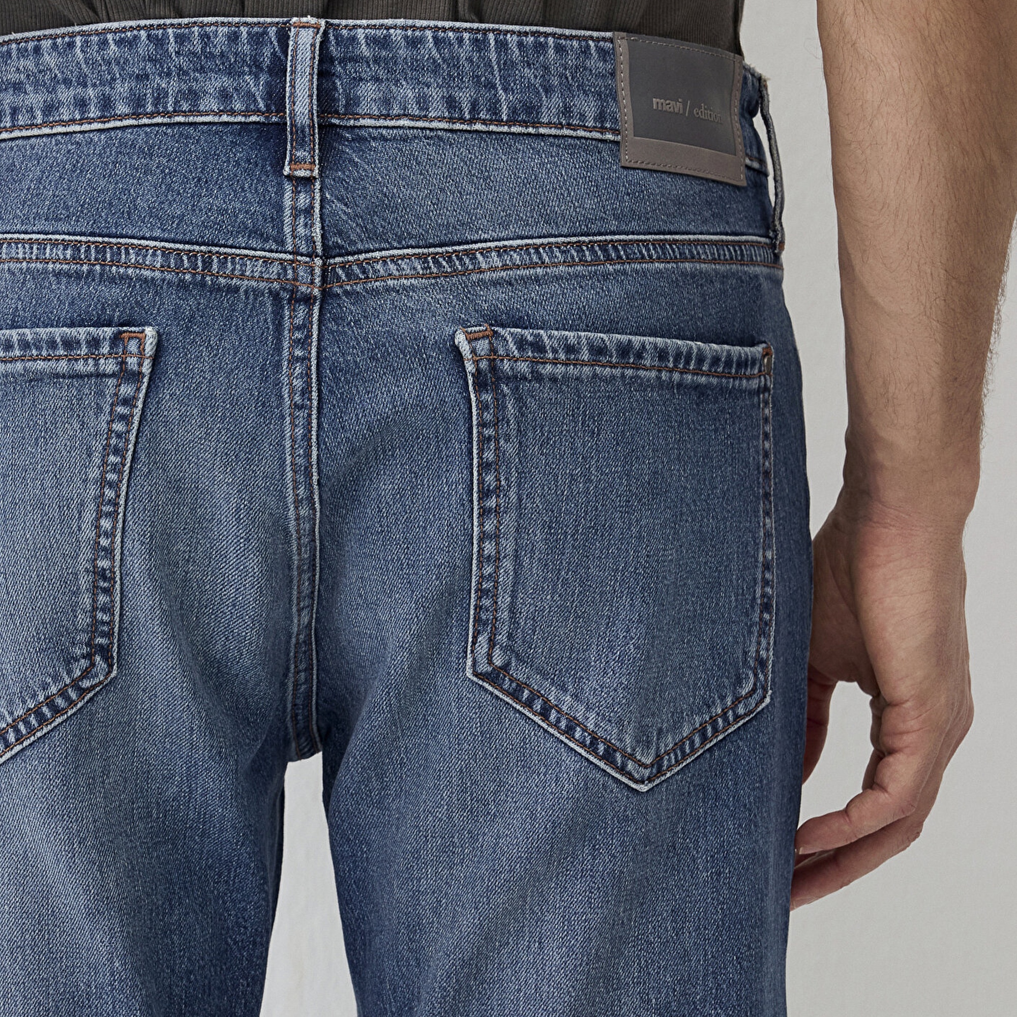 Mavi Jake Edition Koyu Mavi Jean Pantolon 0042290578