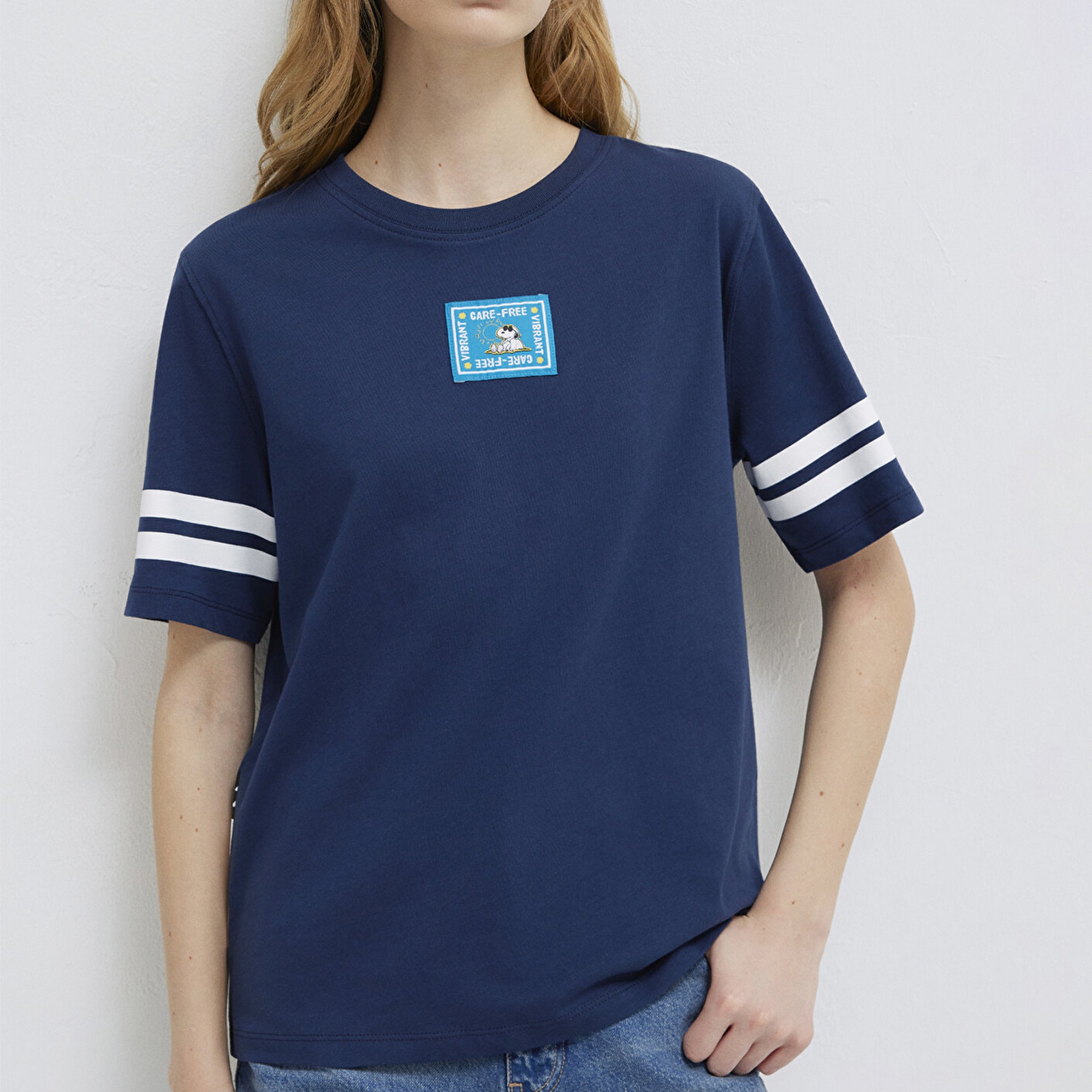 Mavi Snoopy Baskılı Lacivert Tişört Regular Fit / Normal Kesim 1614053-70488