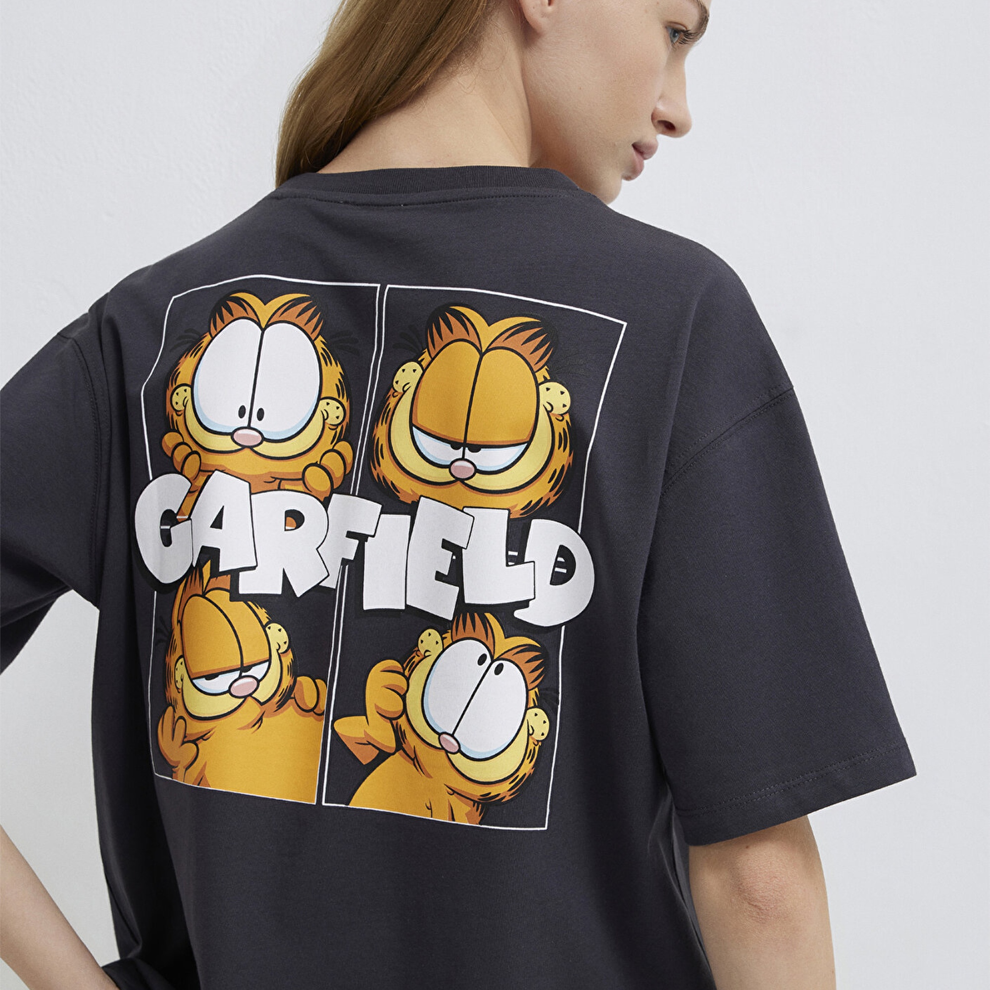 Mavi Garfield Baskılı Antrasit Tişört Loose Fit / Bol Rahat Kesim 1614051-70087