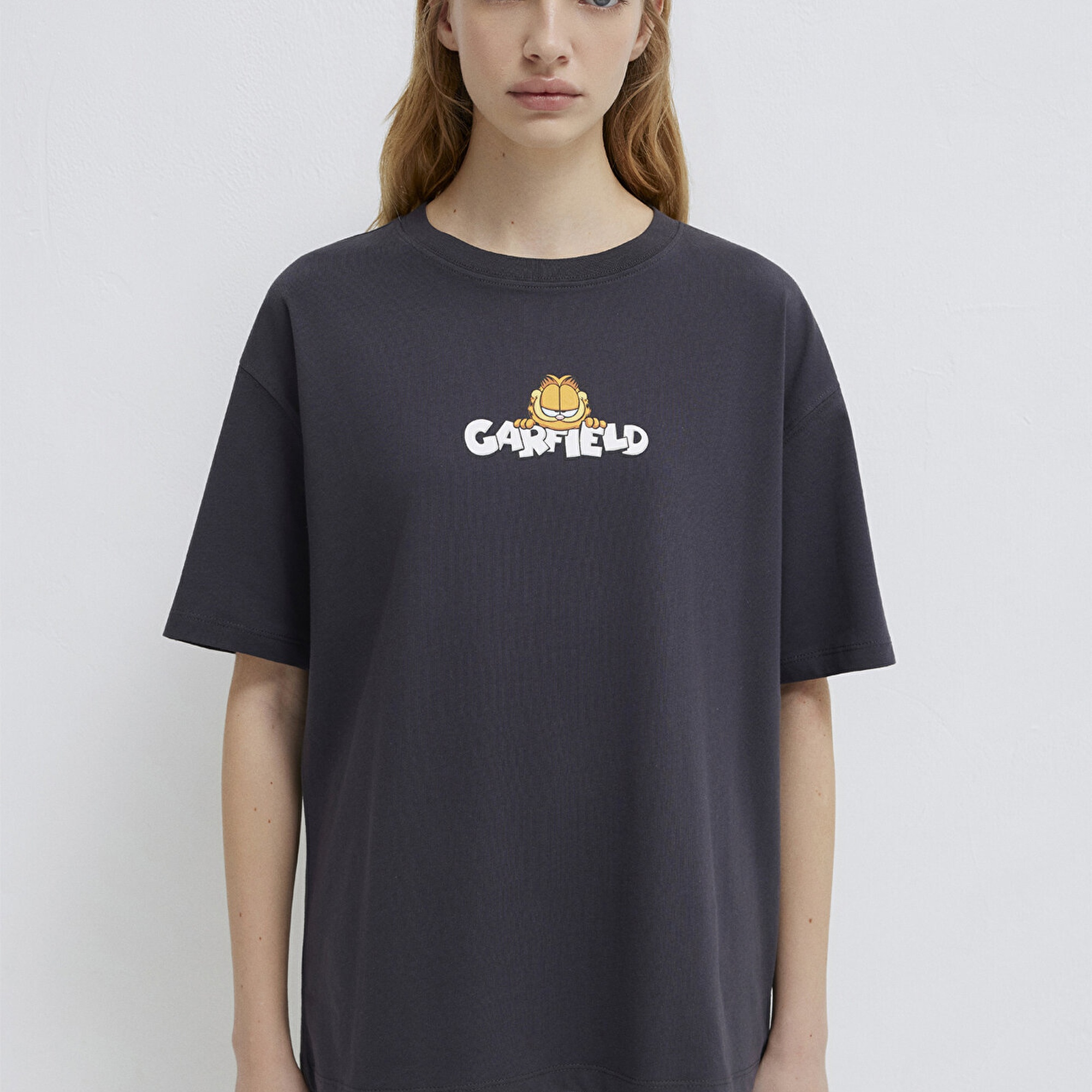 Mavi Garfield Baskılı Antrasit Tişört Loose Fit / Bol Rahat Kesim 1614051-70087