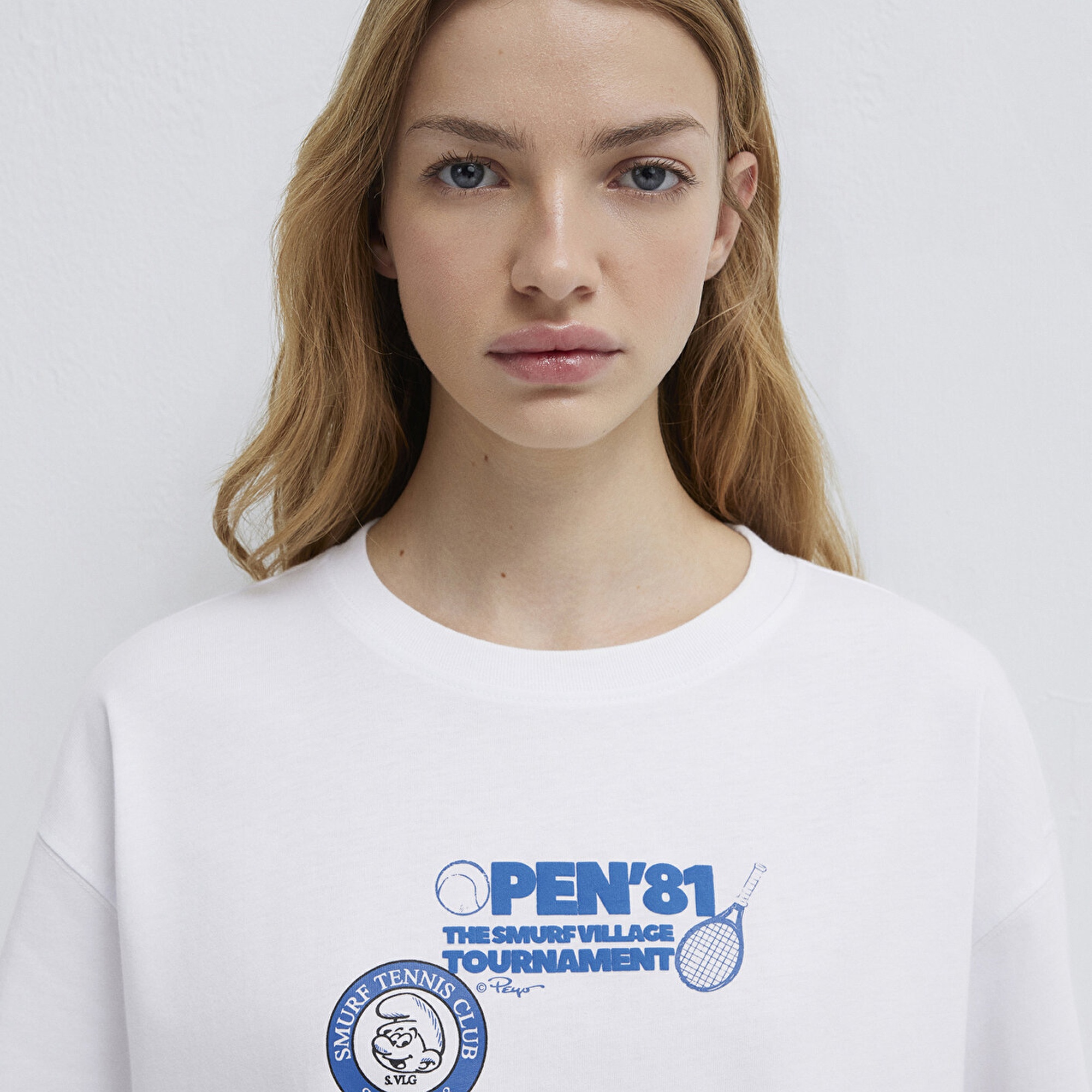 Mavi Şirinler Baskılı Beyaz Tişört Loose Fit / Bol Rahat Kesim 1614042-620