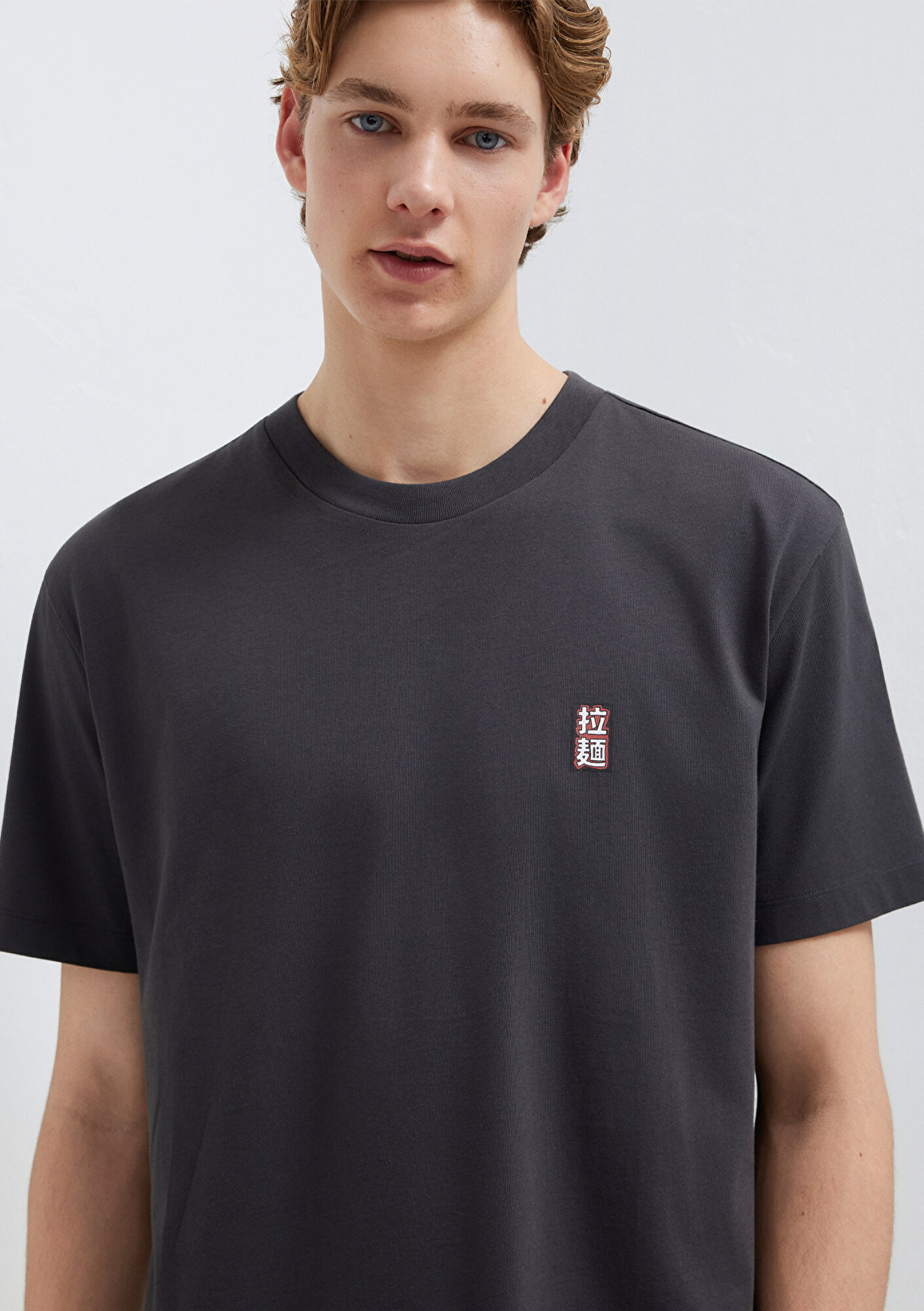 Mavi Baskılı Antrasit Tişört Loose Fit / Bol Rahat Kesim 0613299-70087