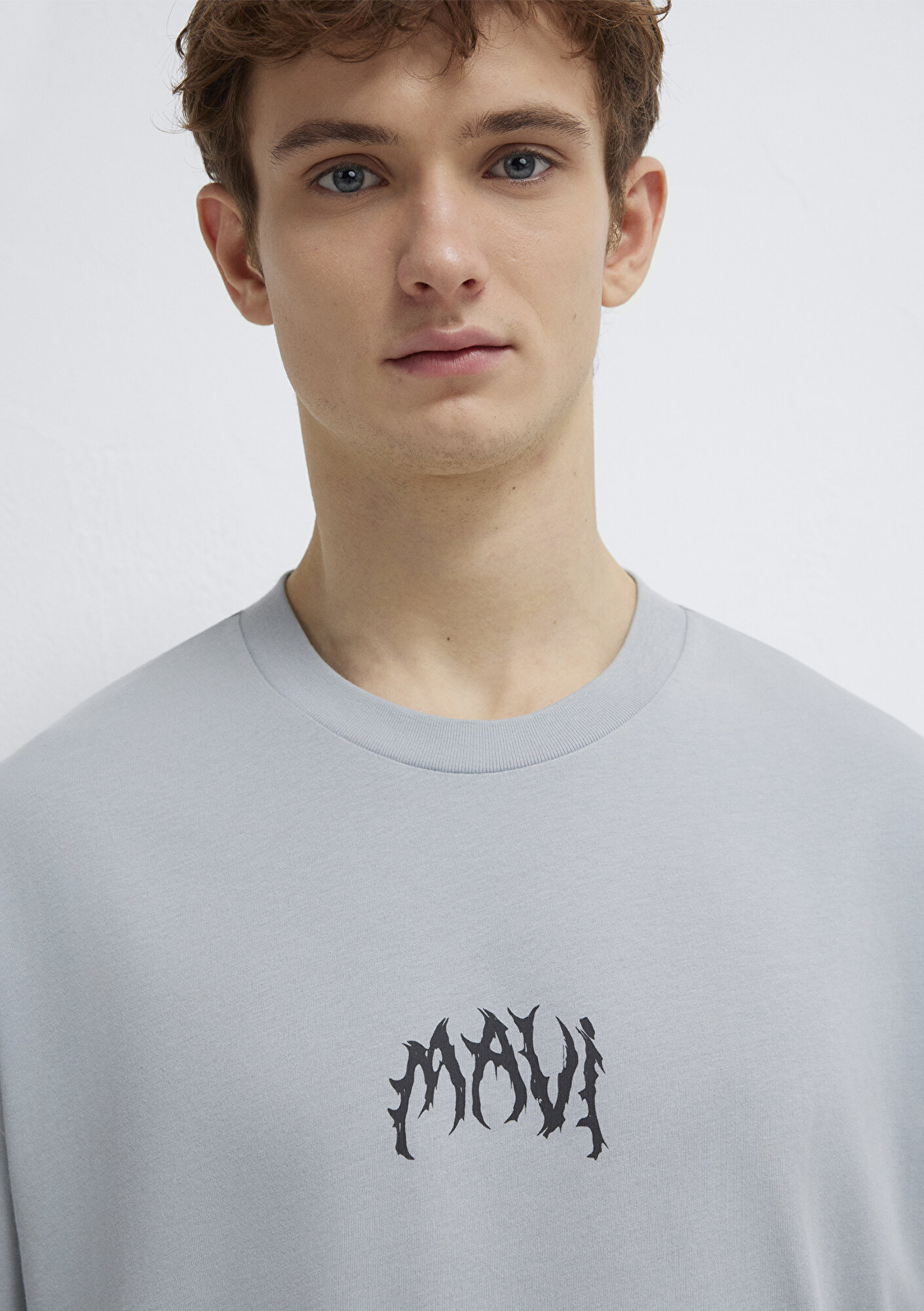 Mavi Mavi Sırt Baskılı Gri Tişört Oversize / Geniş Kesim 0613210-70093