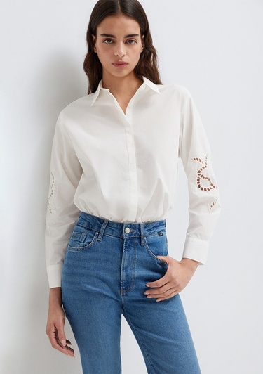  Mavi Nakış Detaylı Ekru Gömlek Loose Fit / Bol Rahat Kesim 1211382-70057