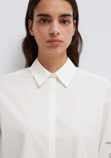  Mavi Nakış Detaylı Ekru Gömlek Loose Fit / Bol Rahat Kesim 1211382-70057