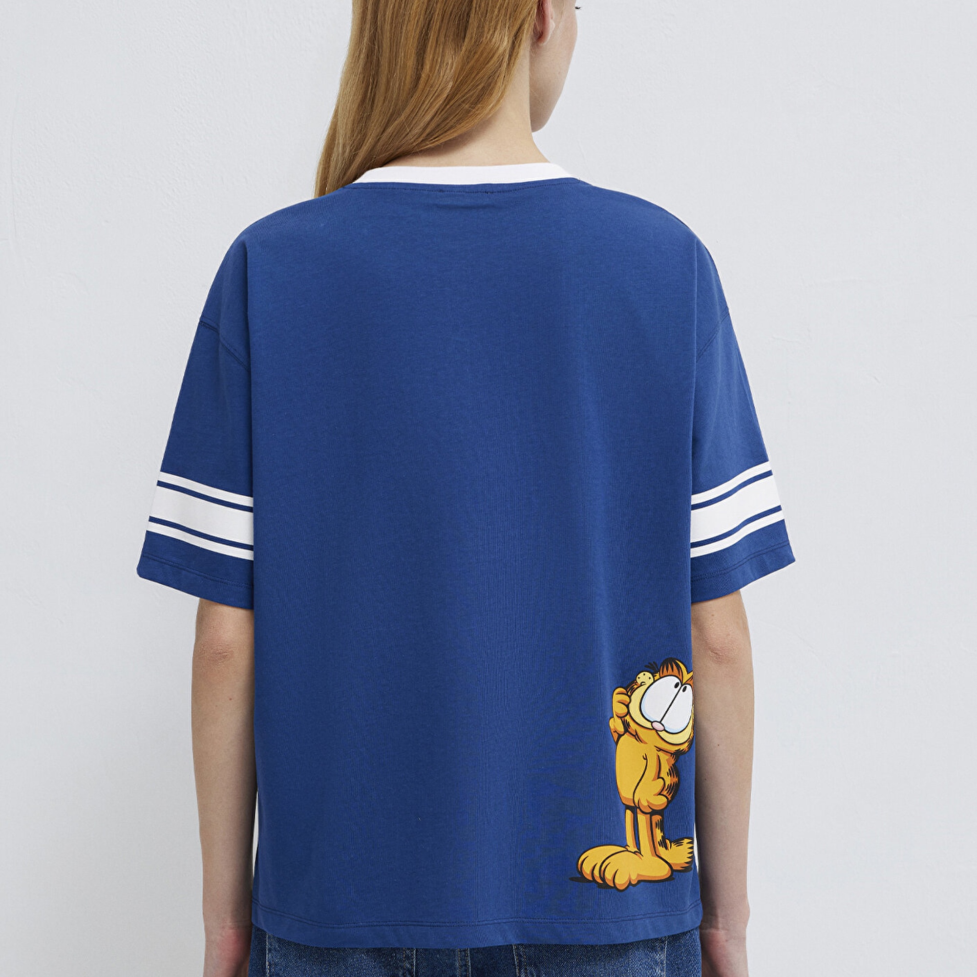 Mavi Garfield Baskılı Lacivert Tişört Loose Fit / Bol Rahat Kesim 1614052-82625