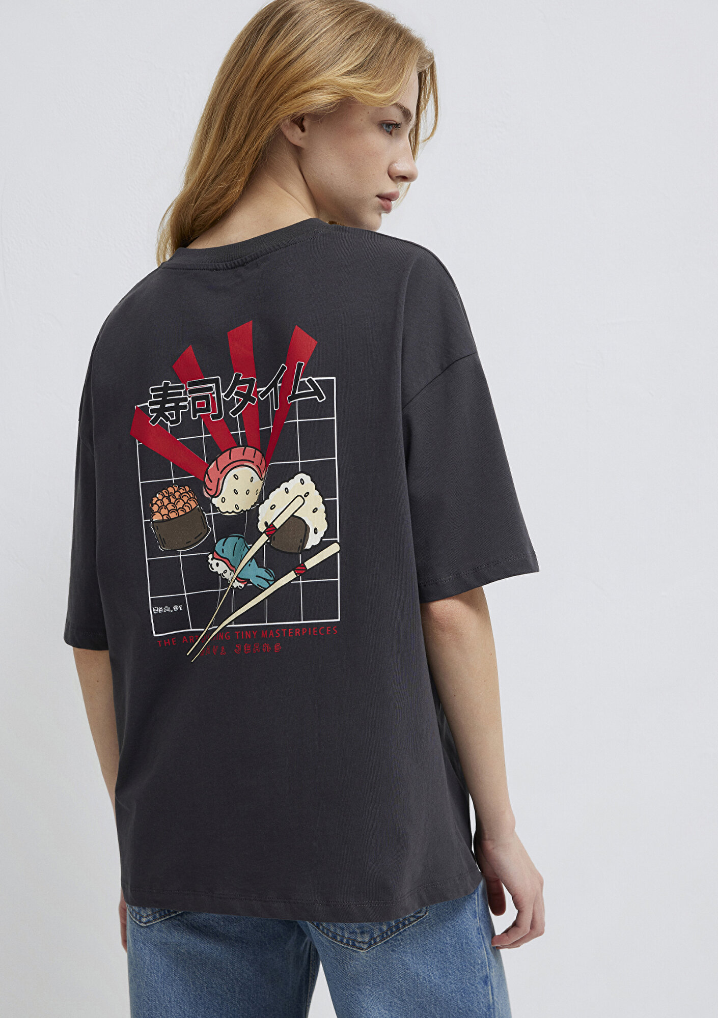 Mavi Sushi Baskılı Antrasit Tişört Loose Fit / Bol Rahat Kesim 1614006-70087