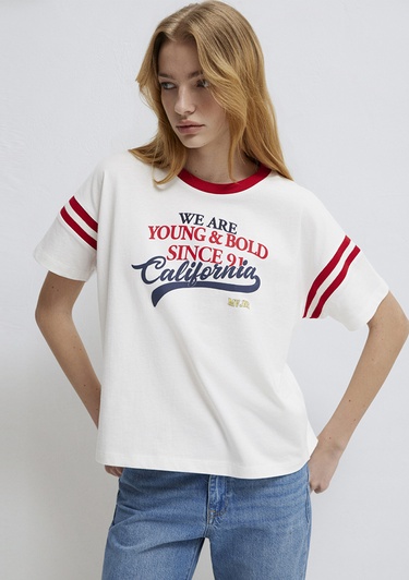  Mavi BaskılıEkru Tişört Regular Fit / Normal Kesim 1613861-70057