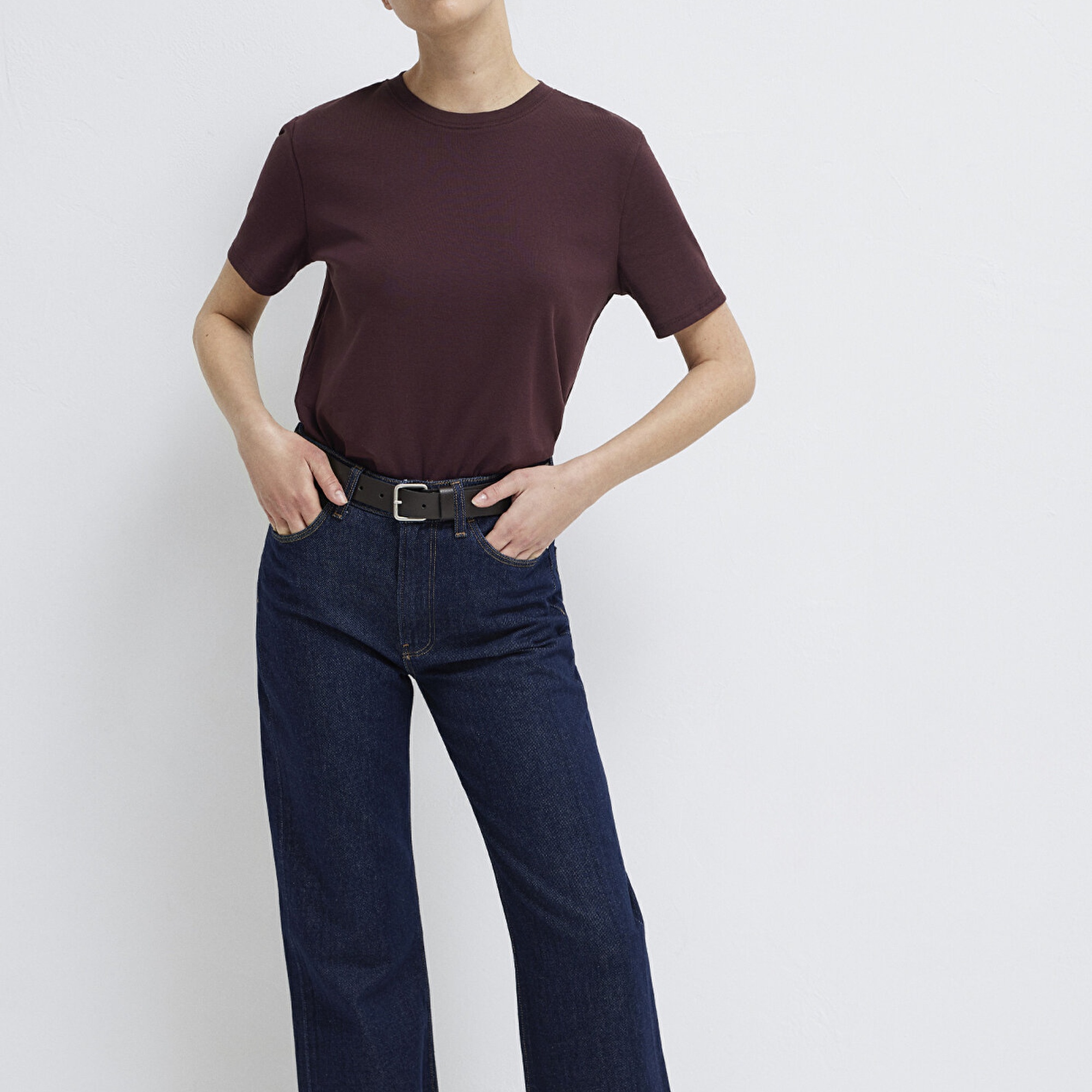 Mavi Kahverengi Basic Tişört Semi Slim Fit / Yarı Dar Kesim 1612916-70223