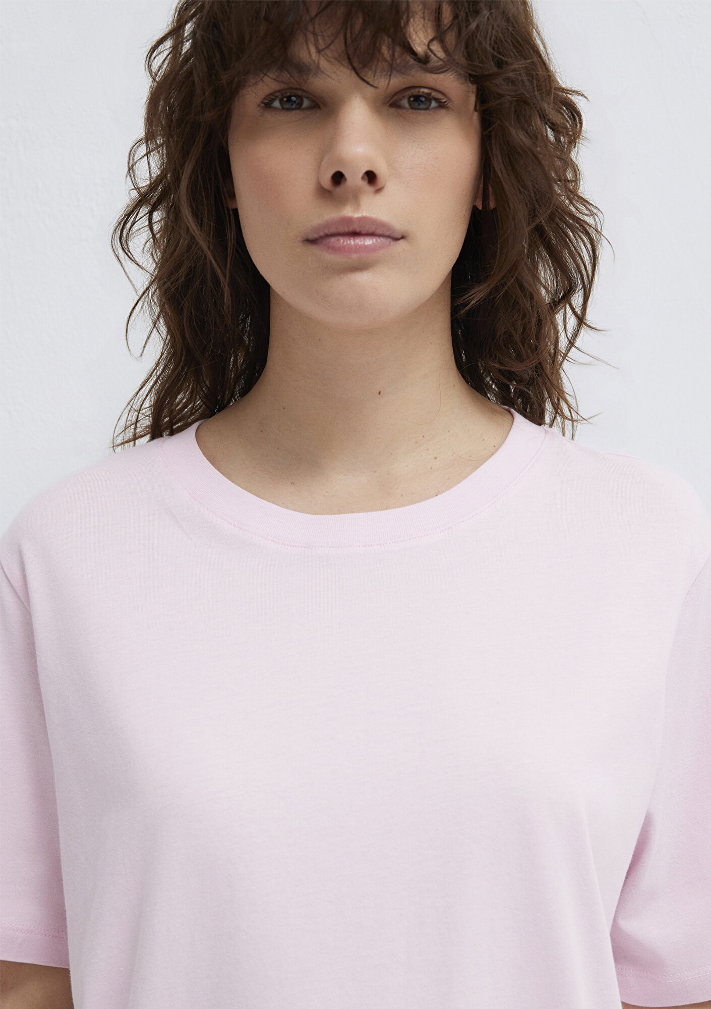 Mavi Bisiklet Yaka Pembe Basic Tişört Regular Fit / Normal Kesim 1600955-89200