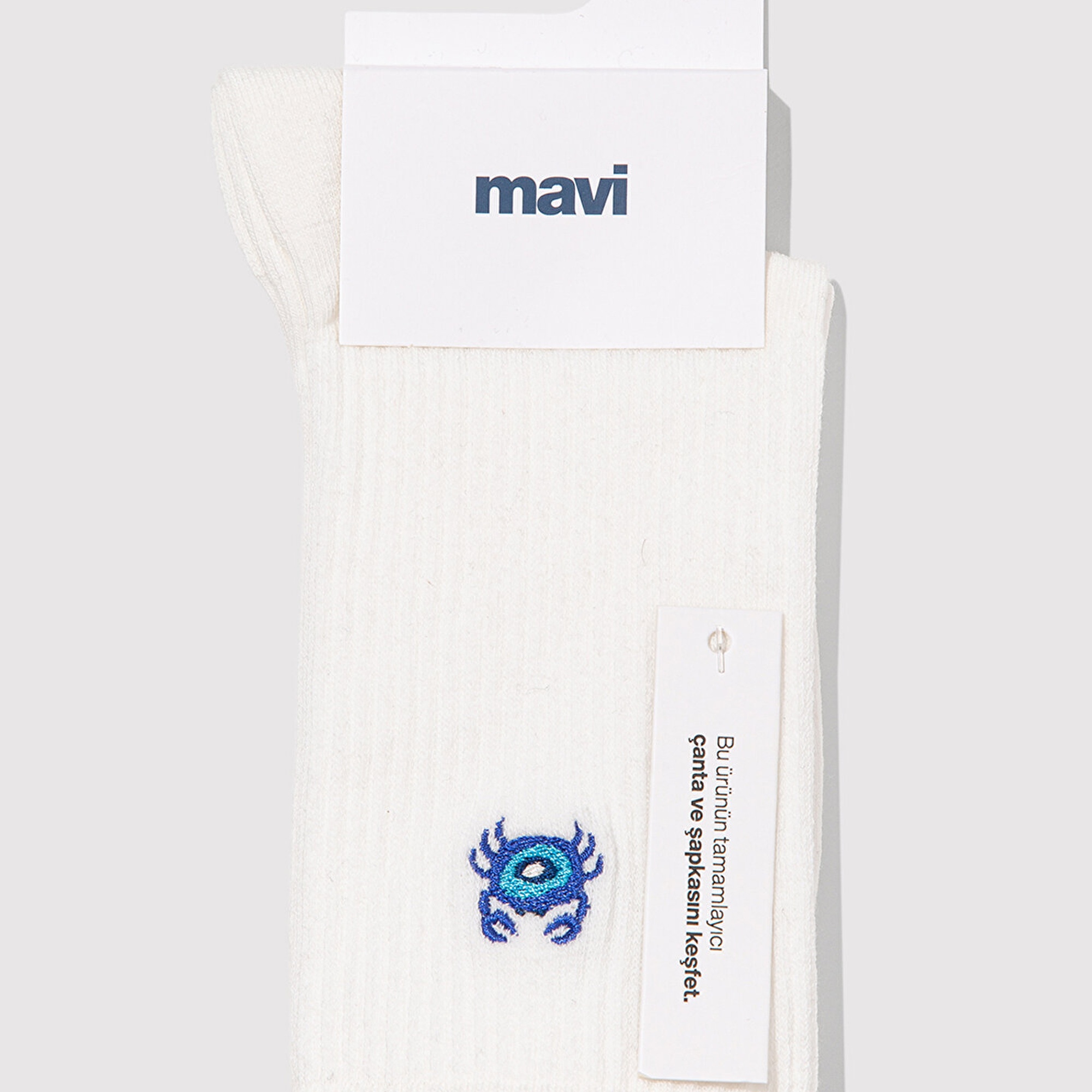 Mavi Yengeç İşlemeli Beyaz Soket Çorabı 1913232-620