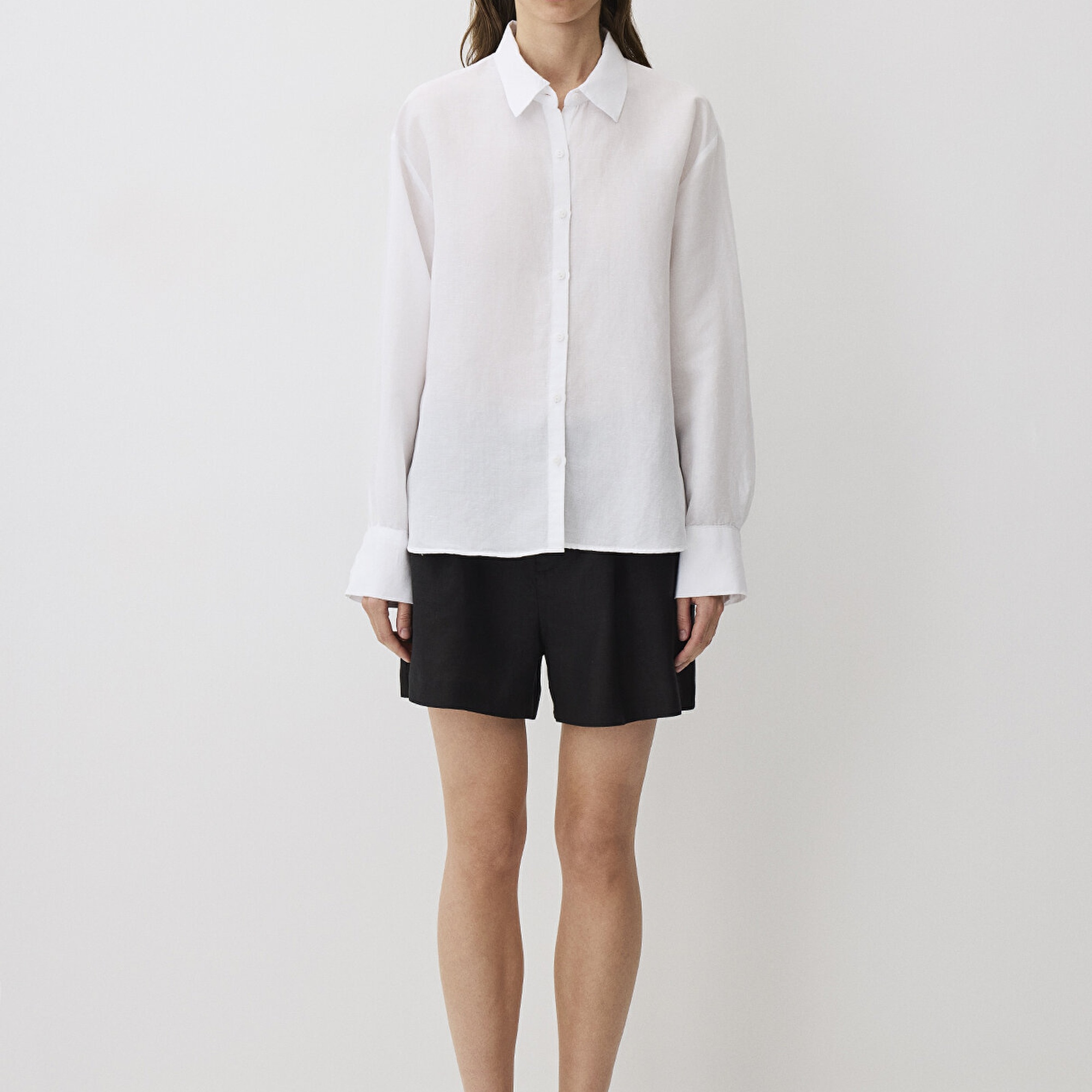 Mavi Beyaz Tencel TM Lyocell Karışımlı Gömlek Loose Fit / Bol Rahat Kesim 1211130-620