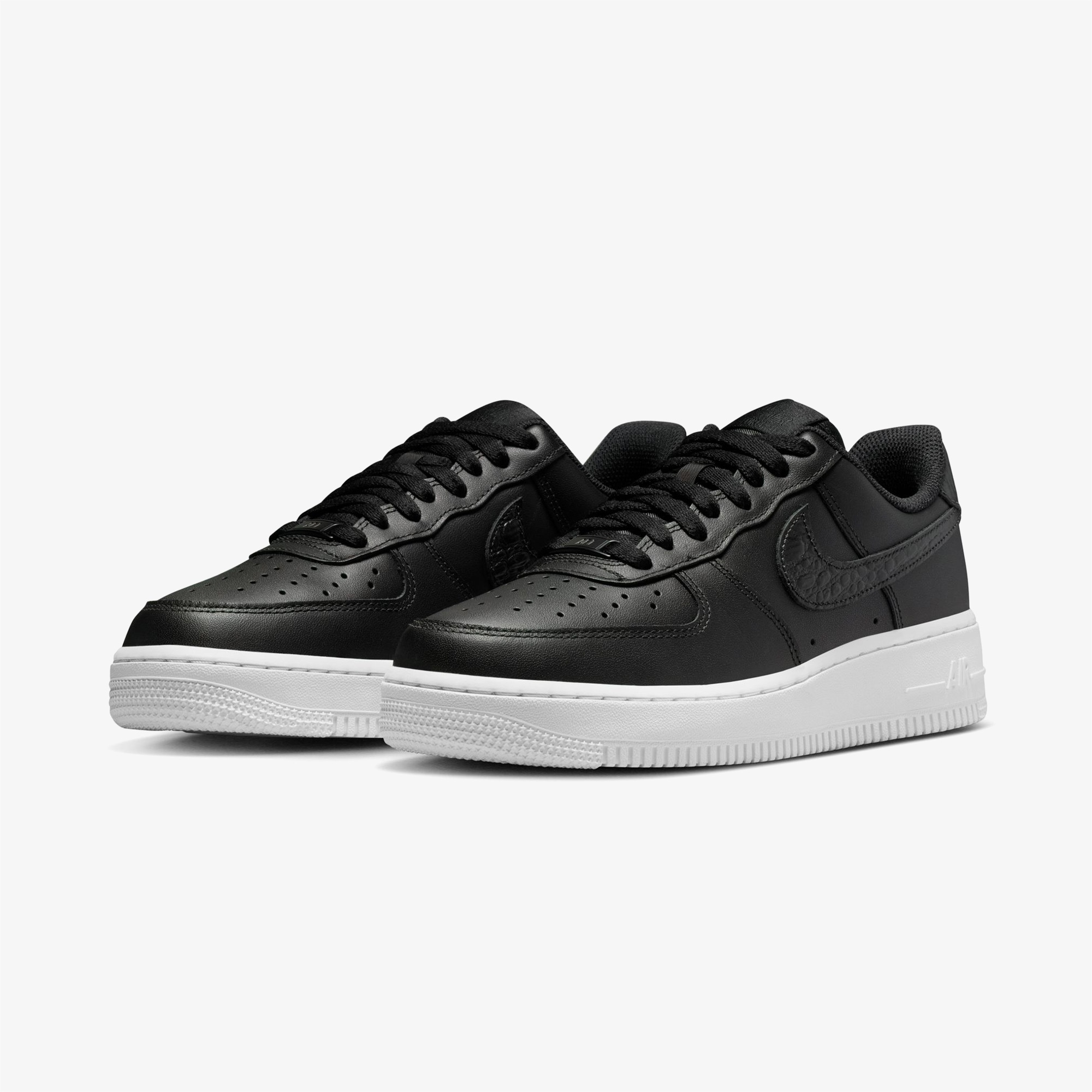 Nike Air Force 1 '07 SE Kadın Siyah Spor Ayakkabı