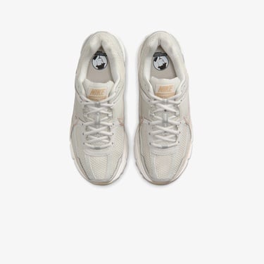  Nike Zoom Vomero 5 Kadın Krem Rengi Spor Ayakkabı